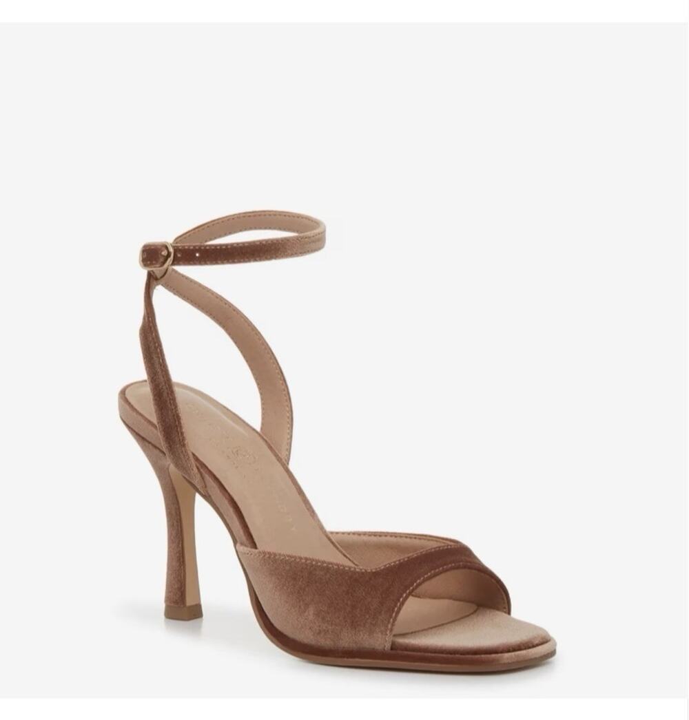Chinese Laundry Lena Velvet Sandal - Tan - Size 9.5